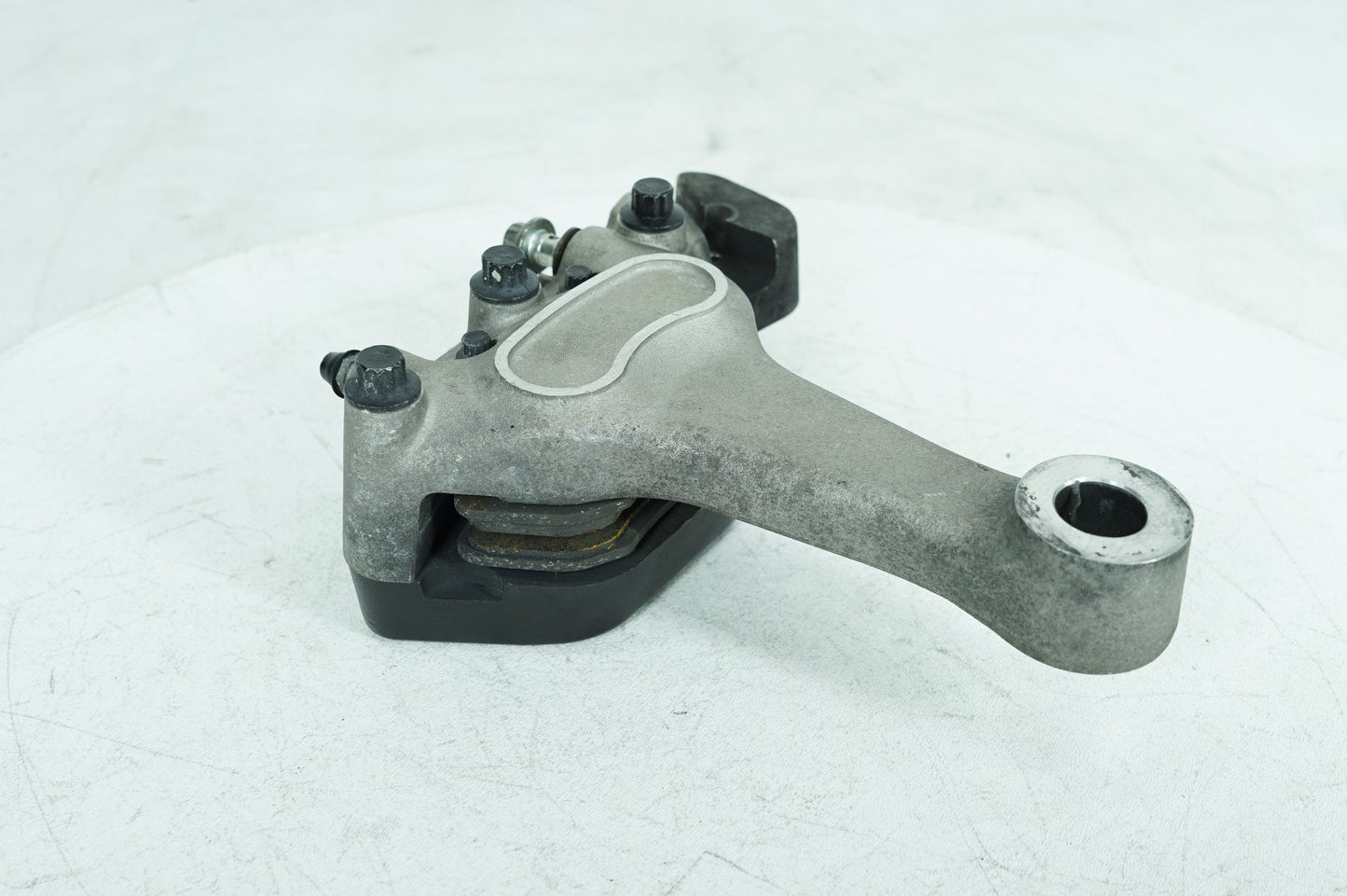1999 Harley-Davidson Touring Road King Rear Brake Caliper Bracket 44016-00D