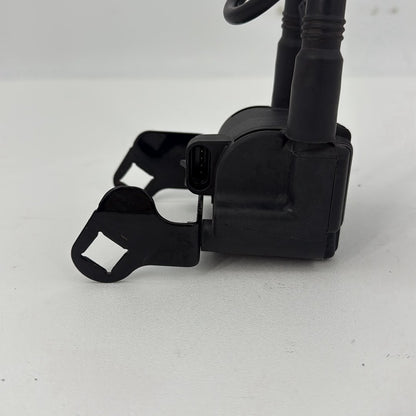 2007 - 2012 Harley-Davidson Touring Street Glide Ignition Coil Spark Plugs Cable  	31743-01