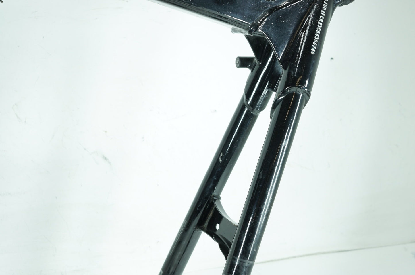 2008 - 2016 Harley-Davidson Touring Electra Glide Ultra Body Main Frame Chassis SLVG 47900-11BHP
