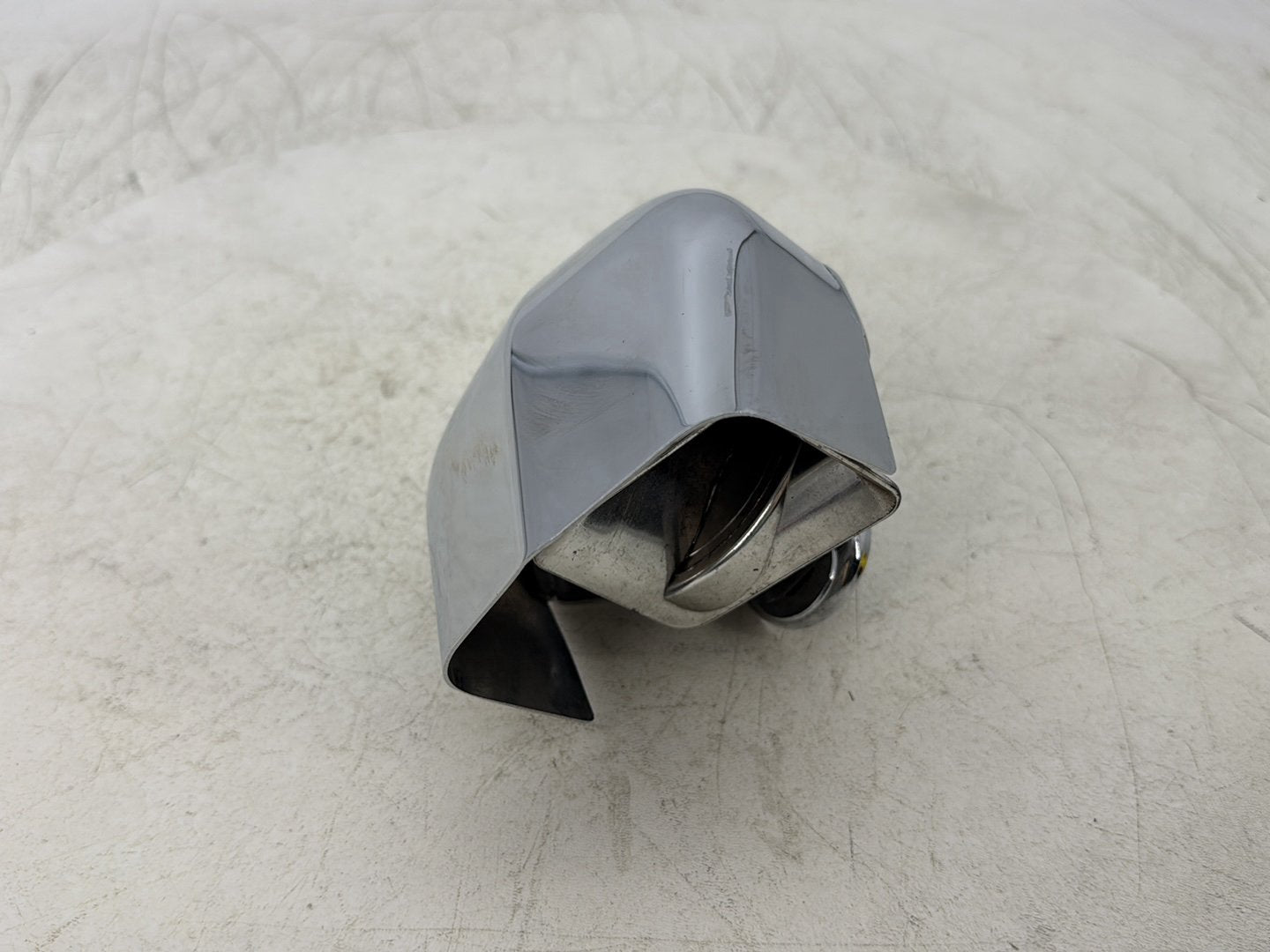 1998 Harley Touring FLHTCUI Electra Glide Ultra OEM Horn Signal Klaxon Chrome Cover