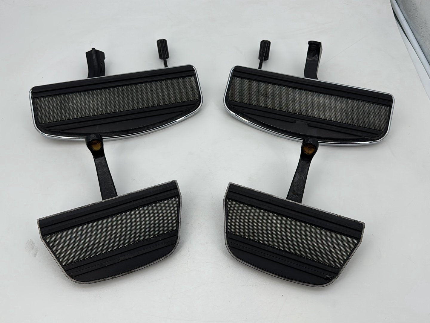2007 - 2012 Harley-Davidson Touring Road Glide Left Right Driver & Pass Floorboard Foot Rest 	50606-06