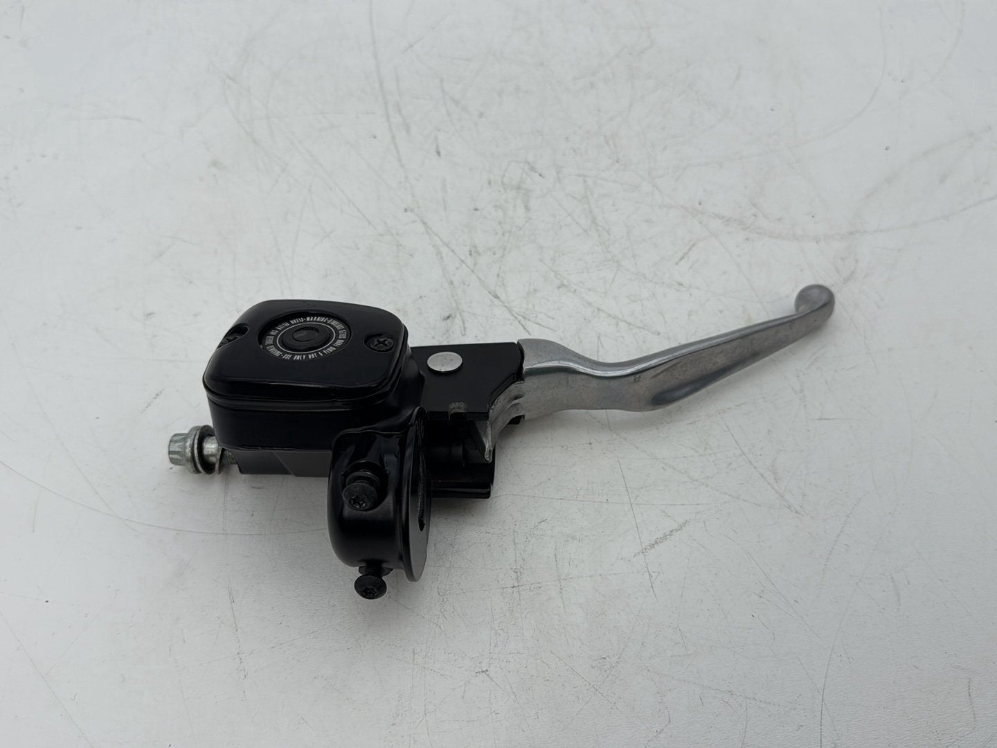 2002 Harley Dyna FXD Super Glide OEM Front Right Brake Lever Master Cylinder