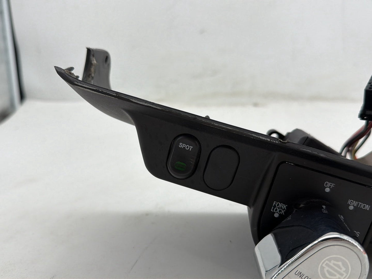 07 Harley Street Glide Touring FLHX OEM Dash Ignition Cap Switch Lockset NO Key