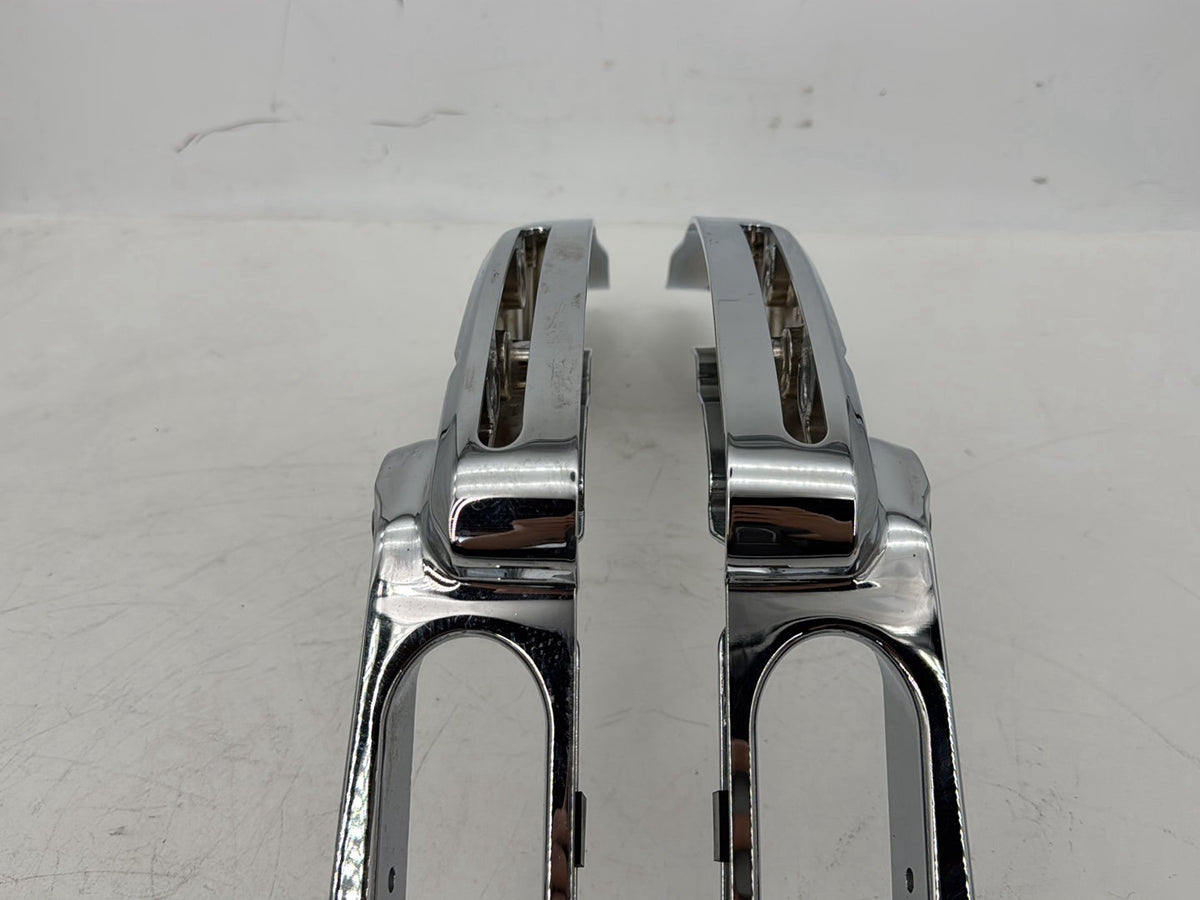 2008 - 2016 Harley-Davidson Touring Electra Glide Ultra Left Right Saddlebag Fender Struts Brackets 90200503