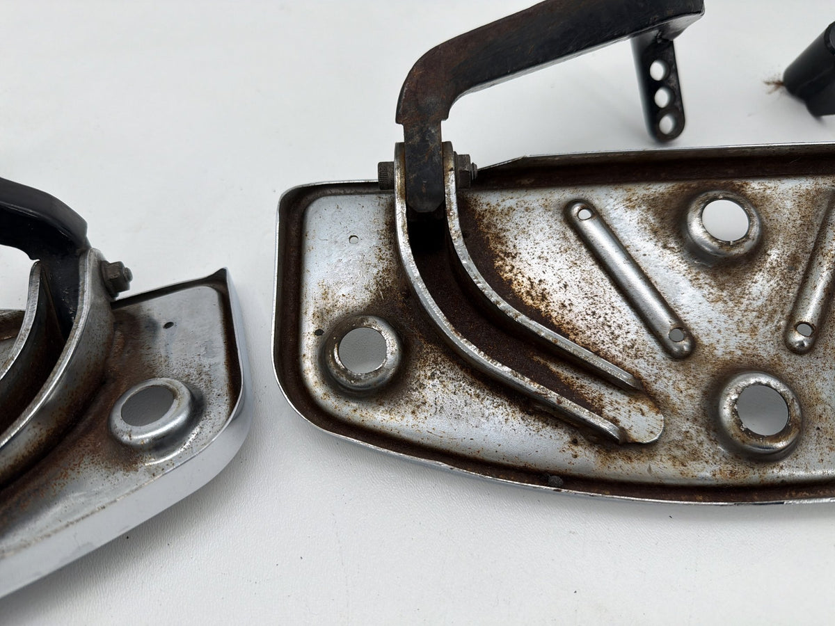 2001 Harley Electra Glide Touring Left Right Driver & Pass Floorboard Foot Rest