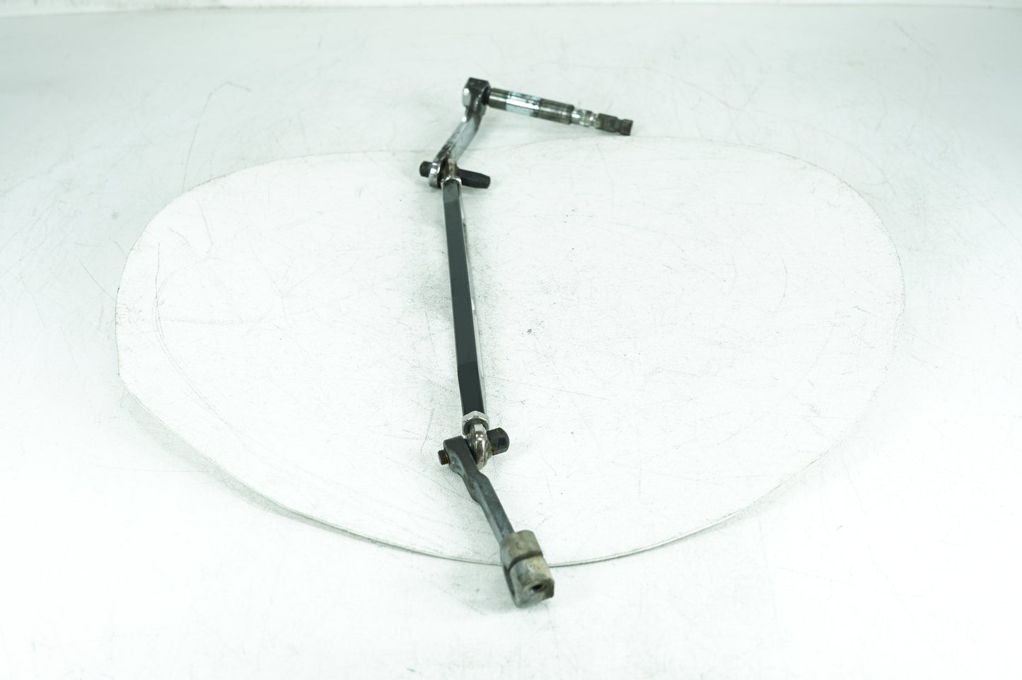 2007 - 2012 Harley-Davidson Touring Street Glide Gear Shifter Lever w/ Rod linkage  	33718-82B
