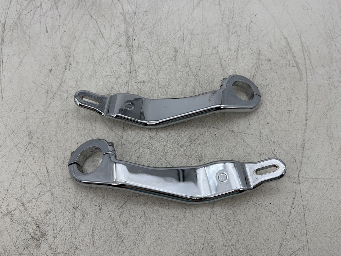 2015 Harley Road Glide Touring FLTRXS OEM Strap Hook Tie Down Bracket Hangers