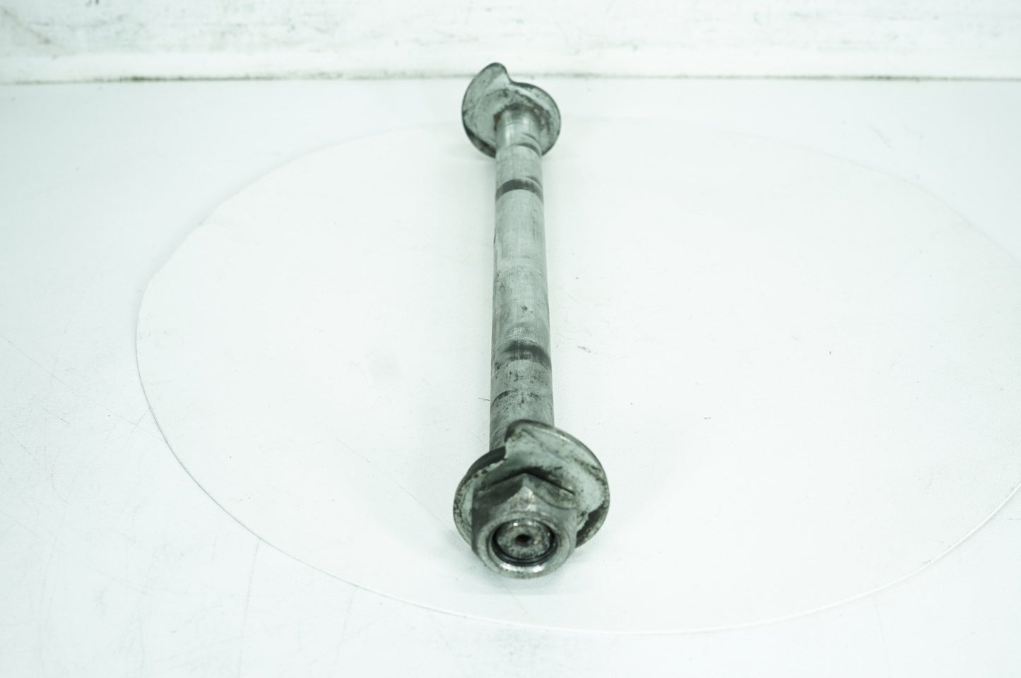 2008 - 2016 Harley-Davidson Touring Electra Police Rear Wheel Axle Bolt Shaft 41056-09