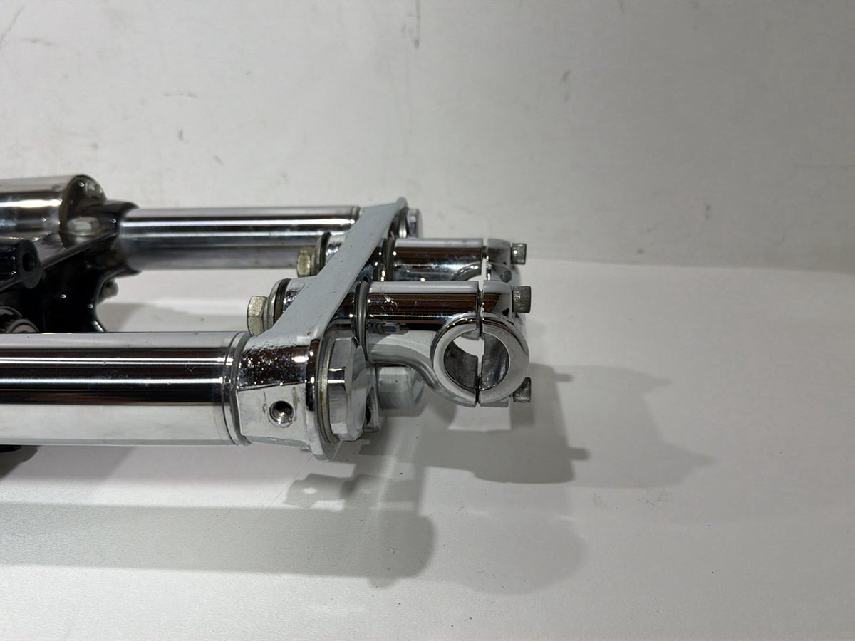 2011 Harley Heritage Softail Classic FLSTC OEM Front Triple Tree Set & LH RH Fork Legs Sliders