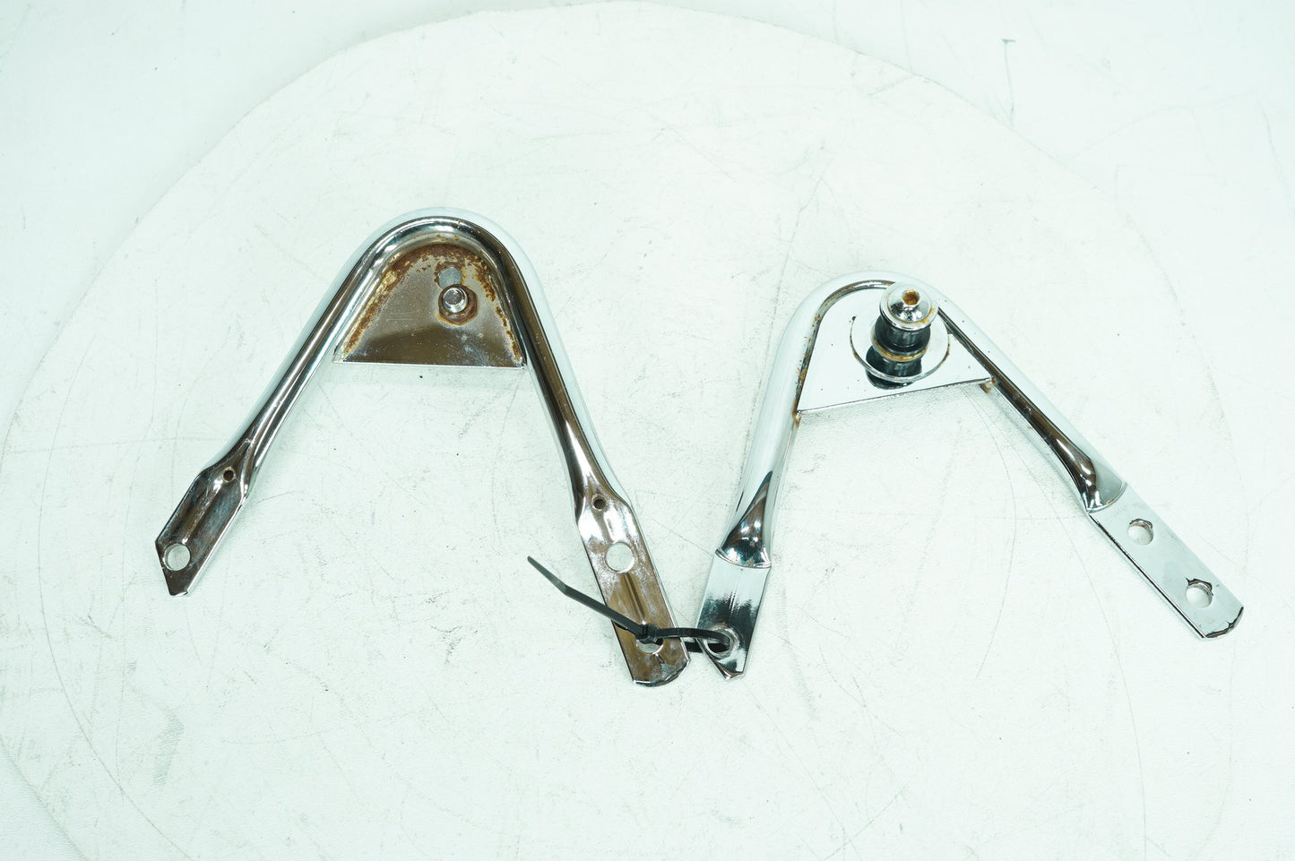 1999 - 2006 Harley-Davidson Touring Road Glide Detachable Tour Pak Luggage Box Bracket 53706-95