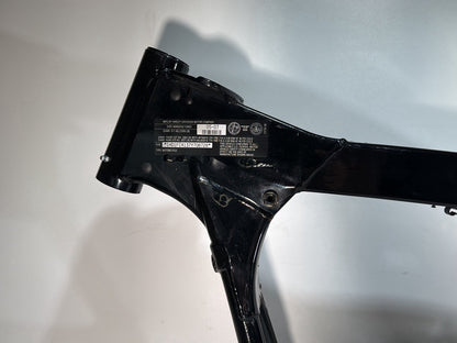 2007 - 2012 Harley-Davidson Touring Electra Glide Ultra Body Main Frame Chassis SLVG 47900-07BHP