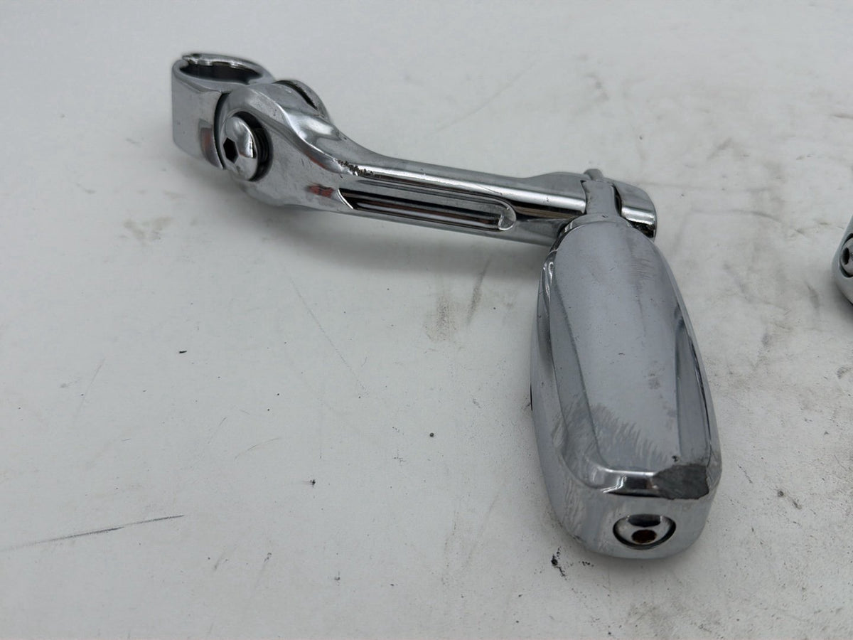 2014 Harley Electra Glide Touring Ultra OEM Front Right Left Highway Foot Pegs