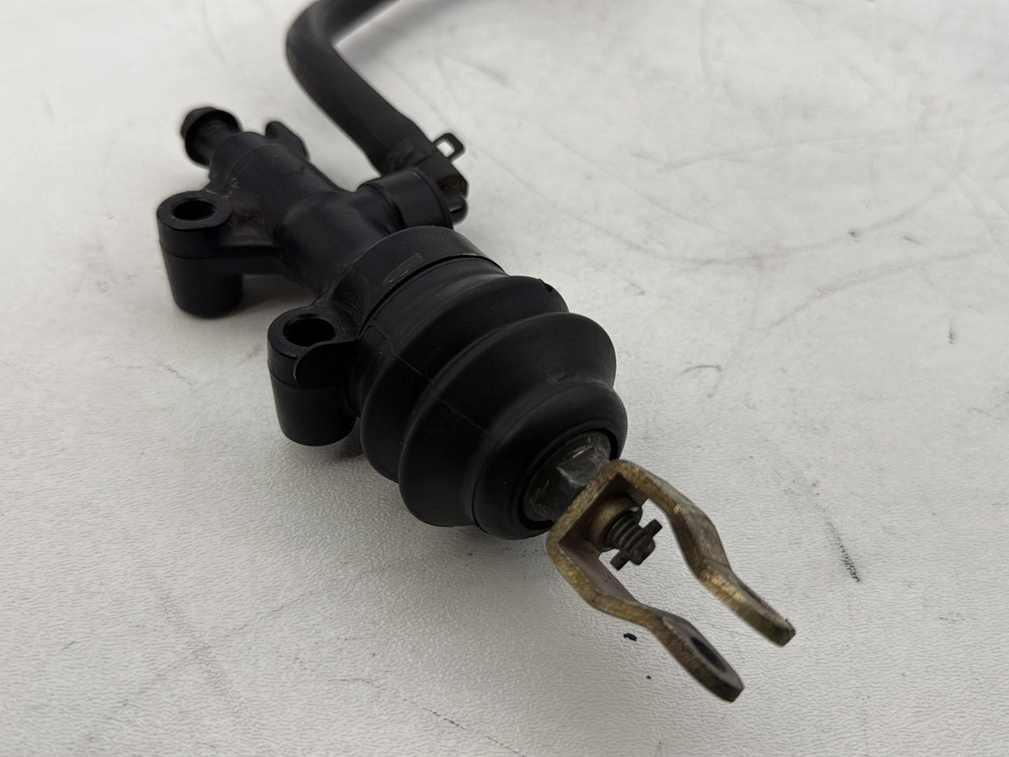 2004 - 2013 Harley-Davidson Sportster 1200 Custom Rear Brake Line Master Cylinder Reservoir Tank 42521-04