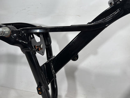 2015 Harley Dyna Low Rider FXDL OEM Body Main Frame Chassis SLVG