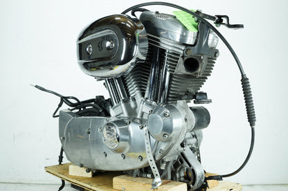 2004 - 2013 Harley-Davidson Sportster Low EFI 883 Engine Motor Transmission 19566-08