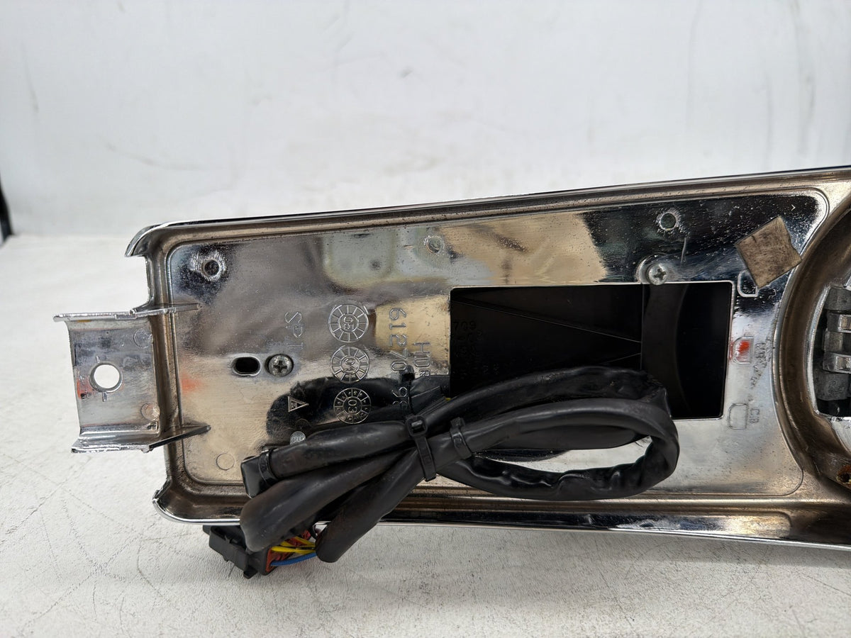 2001 Harley Electra Glide Touring FLHT OEM Fuel Gas Tank Dash Console NOKey