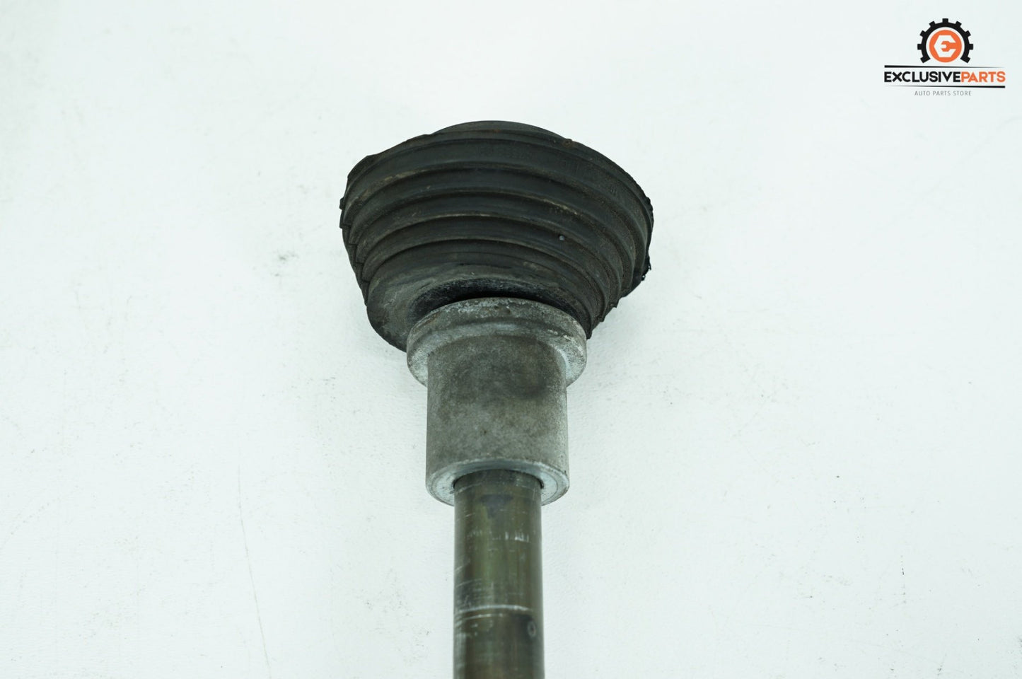 2007 - 2011 Harley-Davidson Touring Electra Glide Ultra Rear Fork Swingarm Pivot Bolt Shaft 47505-02