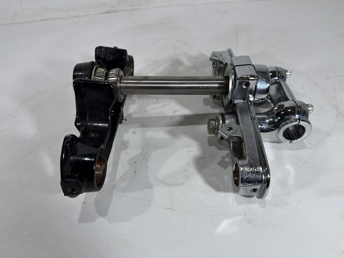 2014 Harley Softail Slim FLS OEM Front Fork Upper Lower Triple Tree