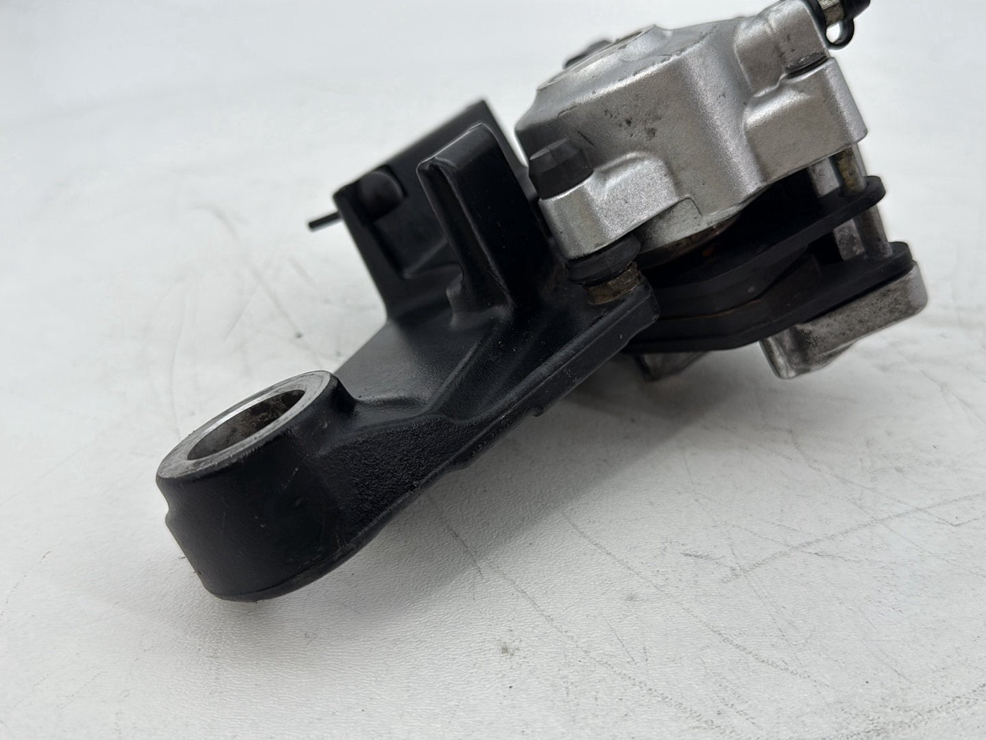 2004 - 2013 Harley-Davidson Sportster 1200 Custom Rear Back Brake Caliper w/ Bracket 40968-05