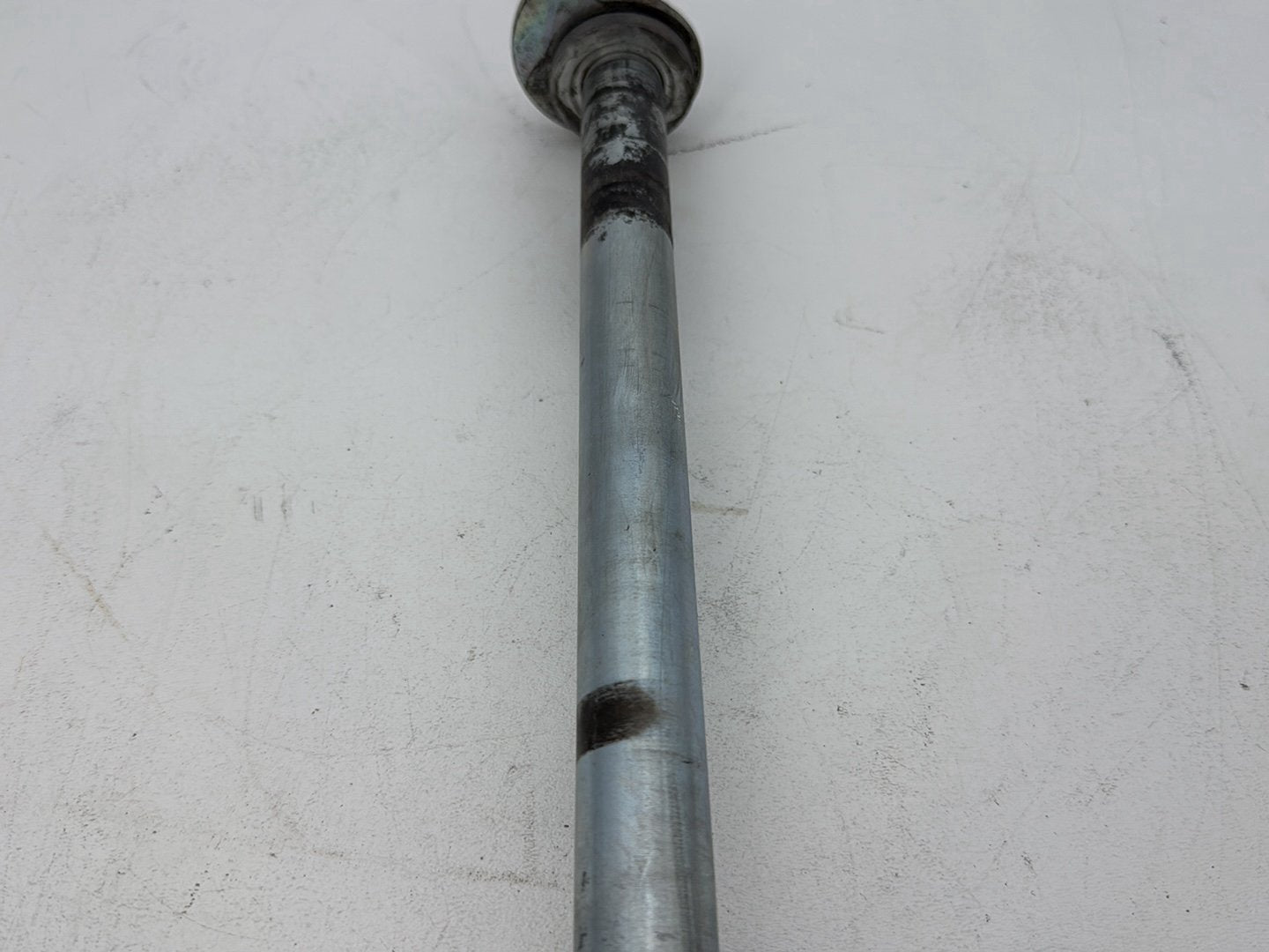 2014 Harley Electra Glide Touring CVO Screamin Eagle OEM Rear Wheel Axle Bolt Shaft