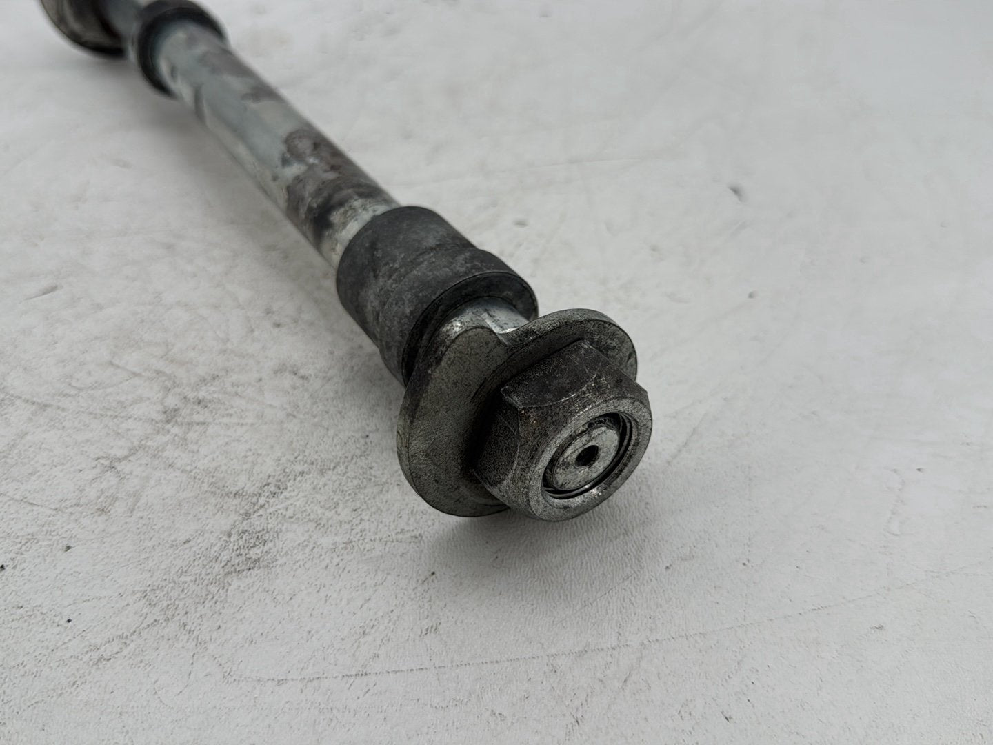 2006 Harley Street Glide Touring FLHXI OEM Rear Wheel Axle Bolt Shaft