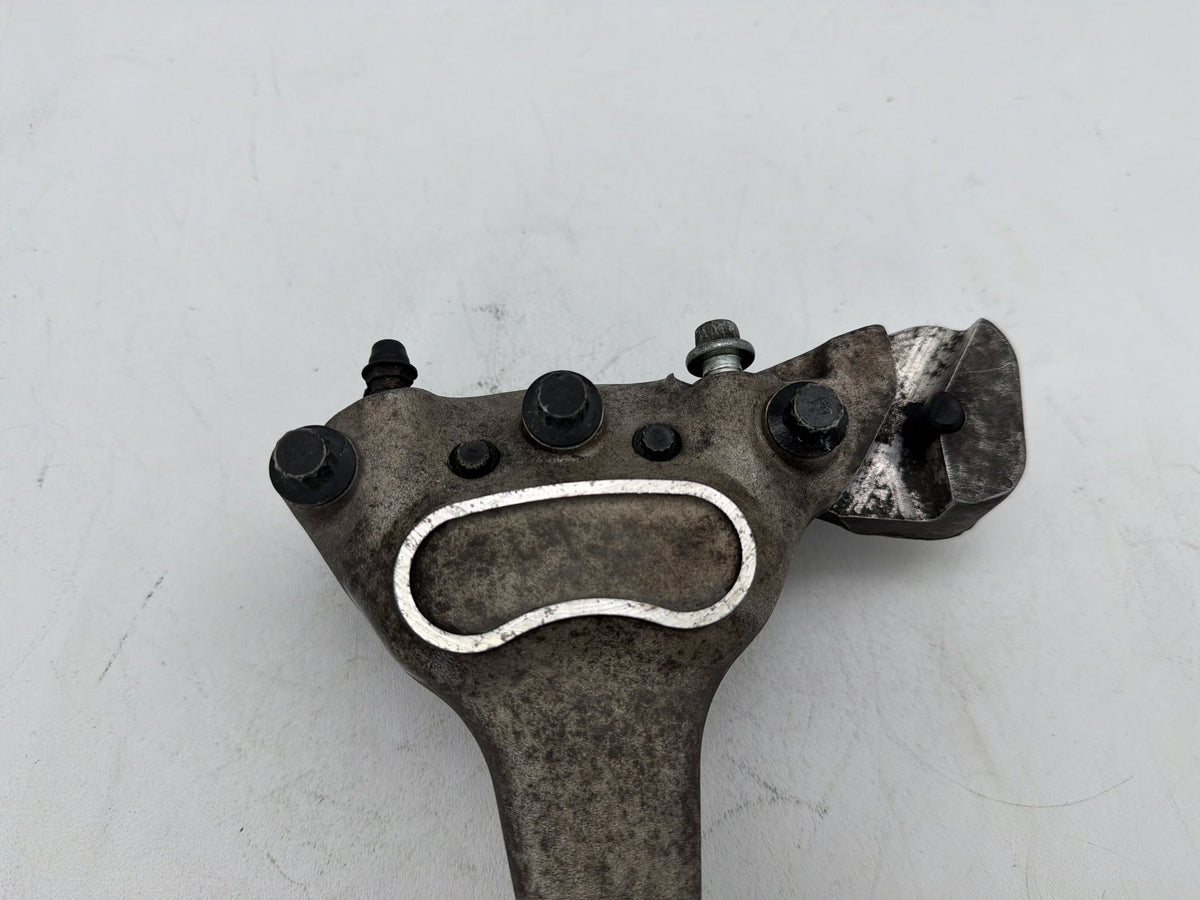 2001 Harley Electra Glide Touring Classic OEM Rear Back Brake Caliper 44080-02C