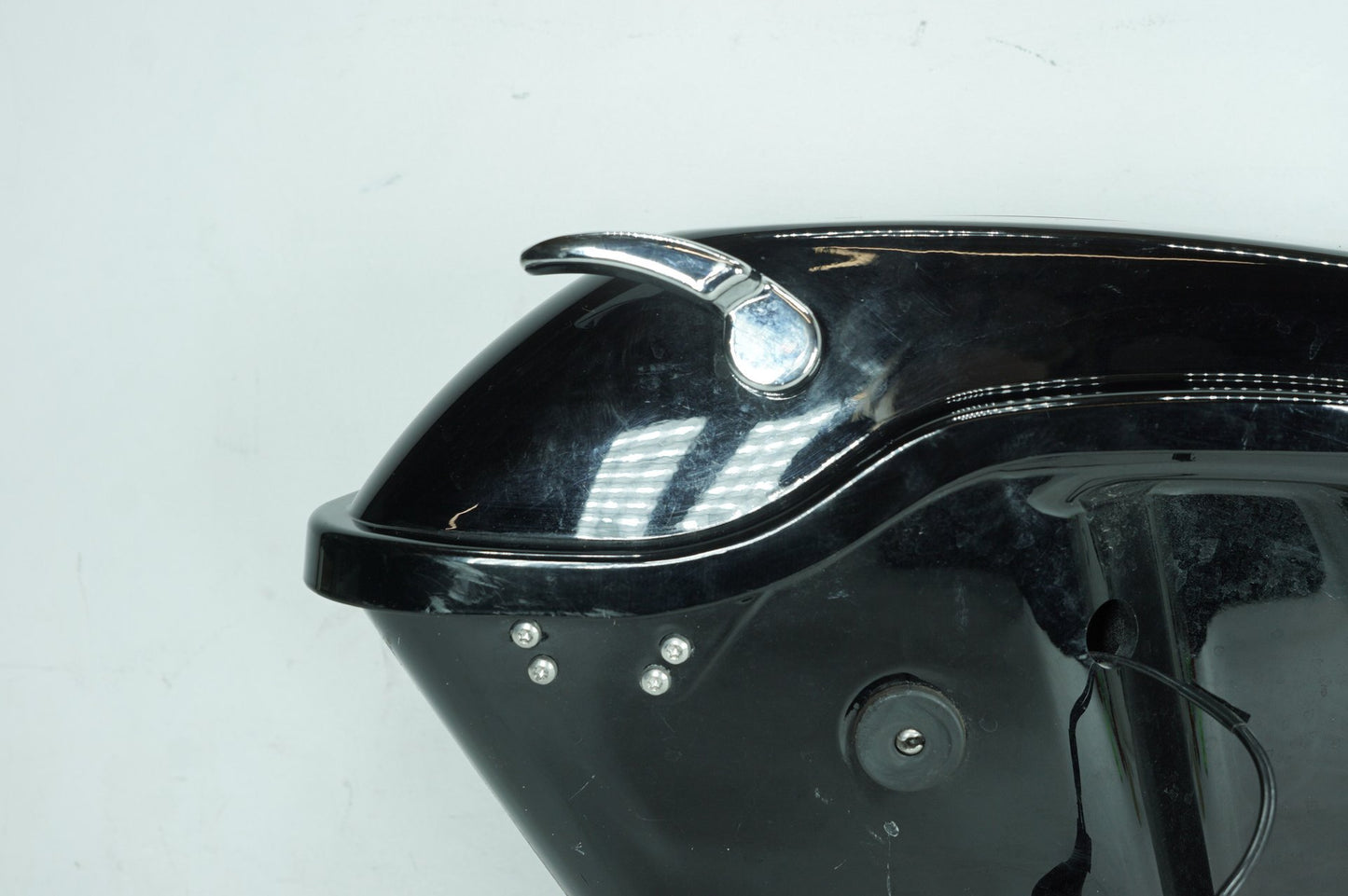 2007 - 2011 Harley-Davidson Touring Street Glide Right 1 Saddlebag Luggage NO Key 90752-93