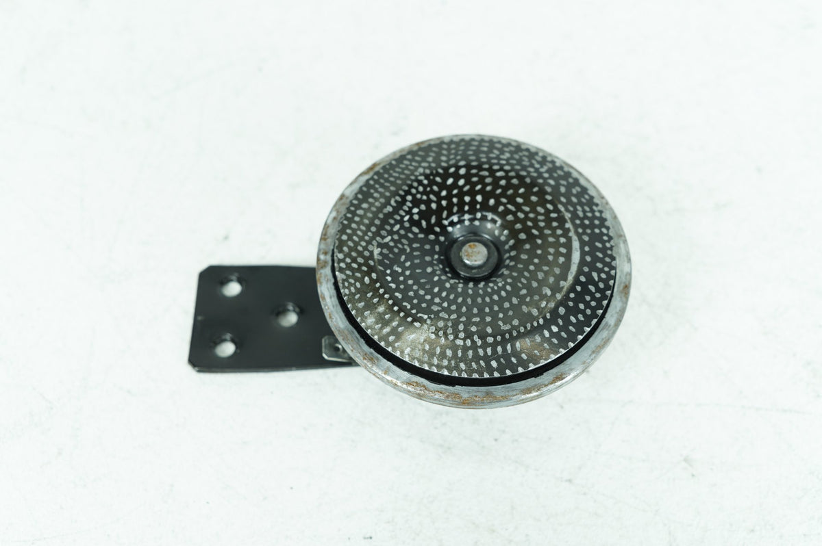 2004 Harley Sportster XL883 Base 883 OEM Signal Horn Klaxon Beep