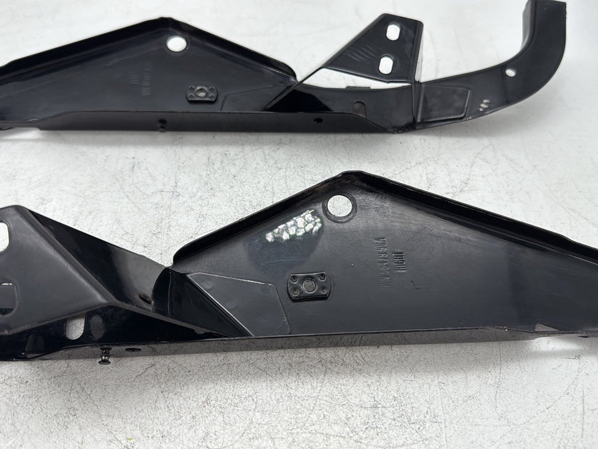 2000 Harley Electra Glide Touring Ultra OEM Right Left Fairing Support Brackets