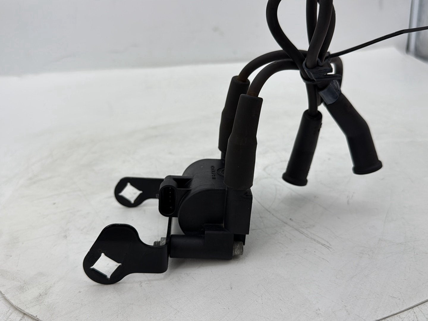 2008 Harley Electra Glide Touring Ultra FLHTCUI OEM Ignition Coil Spark Plugs Cable