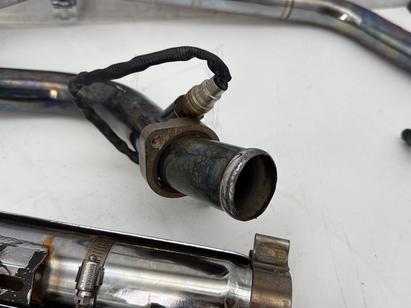 2008 Harley Softail Deluxe FLSTN OEM Exhaust Header Pipes Muffler