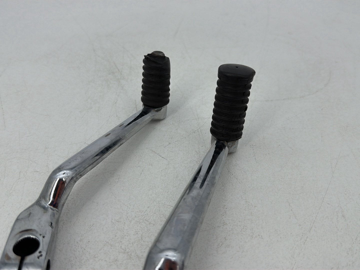 1984 - 1998 Harley-Davidson Touring Electra Glide Classic Gear Shifter Lever Pedal Pedals 33895-82D