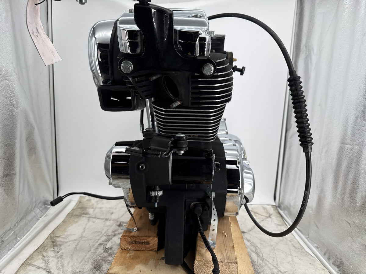 05 Harley Sportster 1200 Custom XL1200C CARB 1200 Engine Motor Transmission 10K