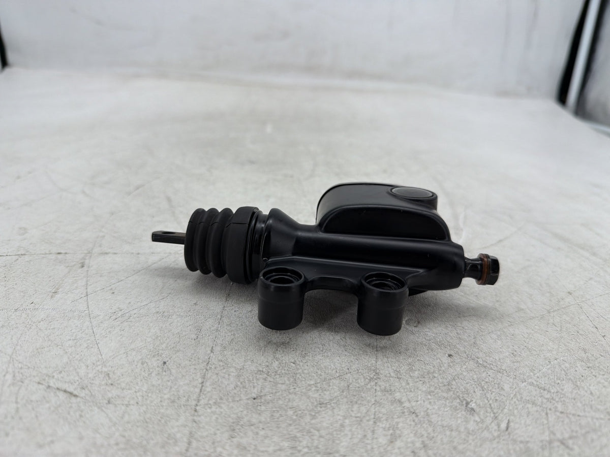 2011 Harley Electra Glide Touring Ultra OEM Rear Brake Master Cylinder Reservoir