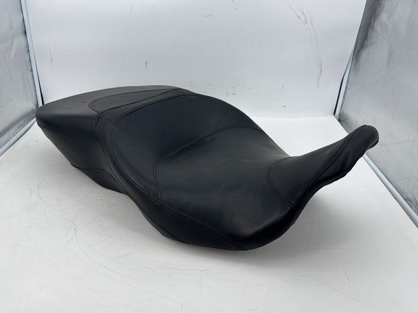 2008 - 2016 Harley-Davidson Touring Electra Glide Ultra Passenger Rider Driver Seat Saddle 52000033
