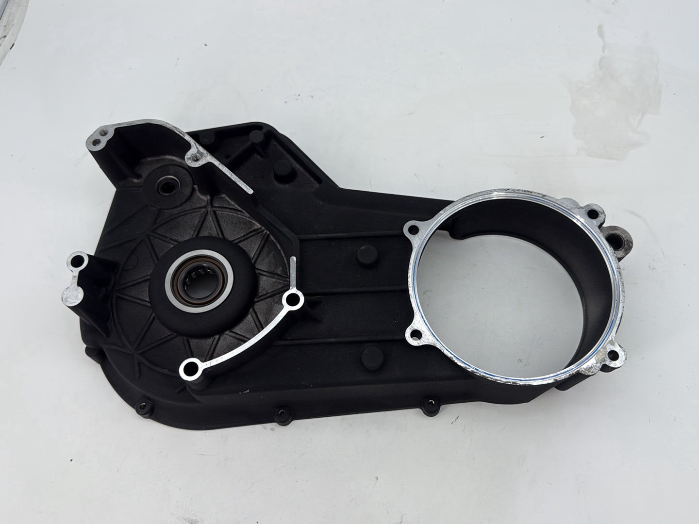 2006 Harley Road King Touring FLHRCI Classic OEM Inner Primary Clutch Cover