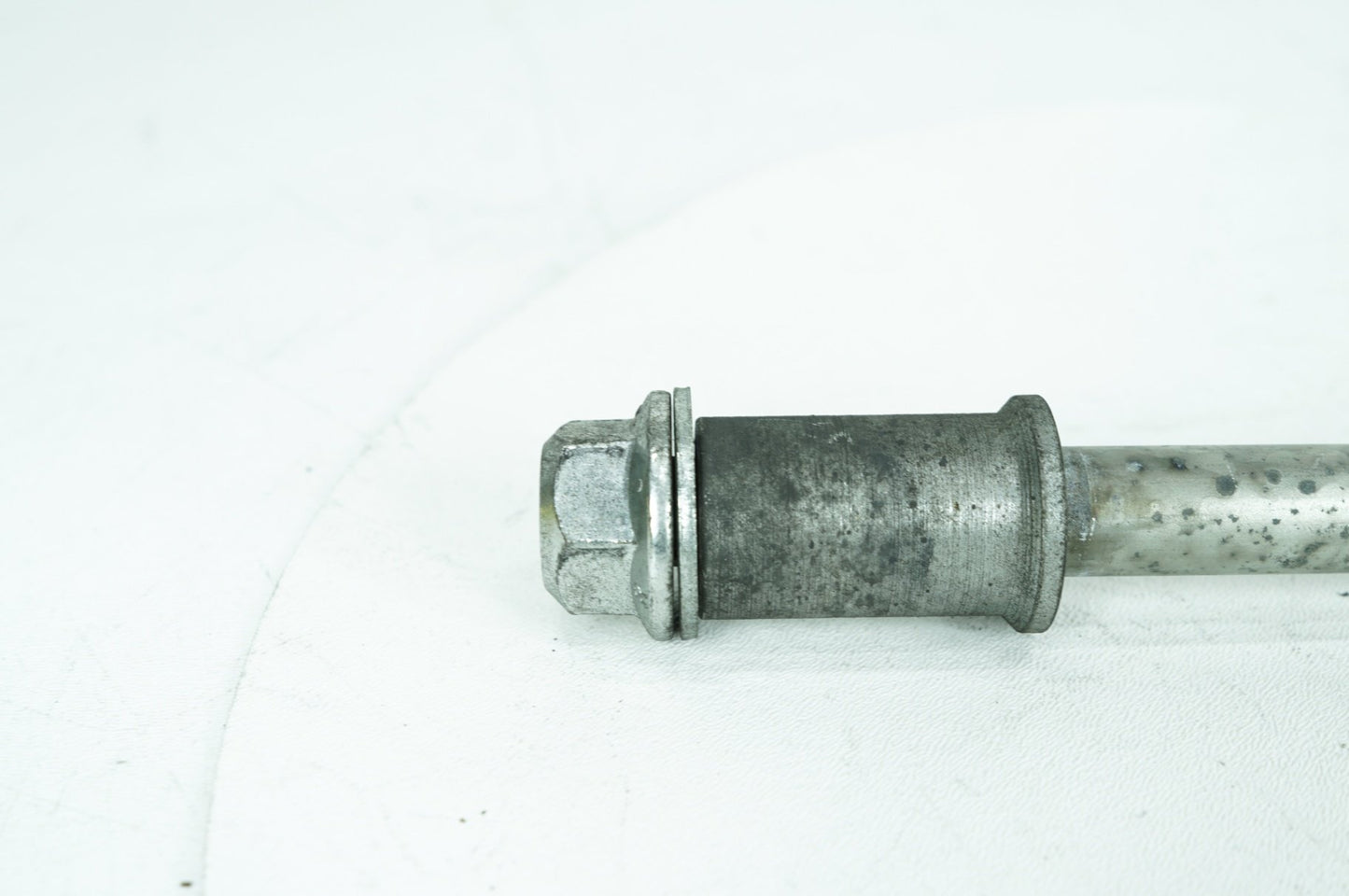 1999 - 2006 Harley-Davidson Softail Deuce Rear Fork Swingarm Pivot Bolt Shaft 47610-00