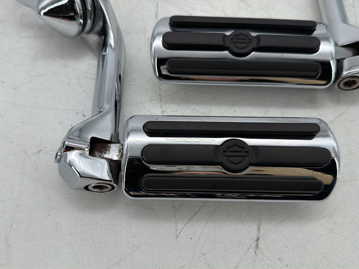 2007 Harley Electra Glide Touring Ultra OEM Front Right Left Highway Foot Pegs