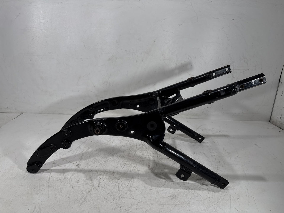 2012 Harley Electra Touring Ultra OEM Rear Back Sub Frame Rail Bar 48079-09BHP