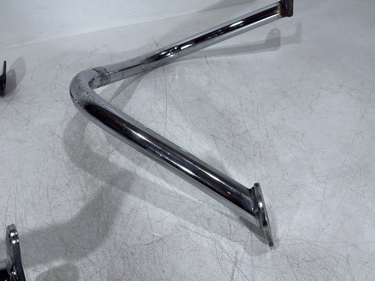 06 Harley Touring FLHRI Road King OEM Rear Left Right Saddlebag Guard Rails Bar