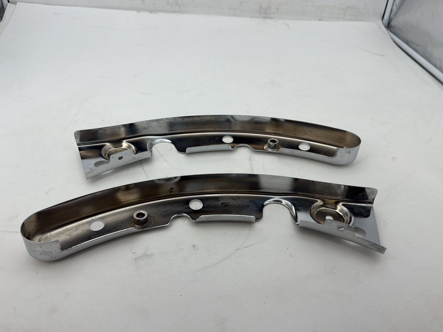 2011 Harley Road King Touring FLHRC Classic OEM Left Right Saddlebag Fender Struts Brackets