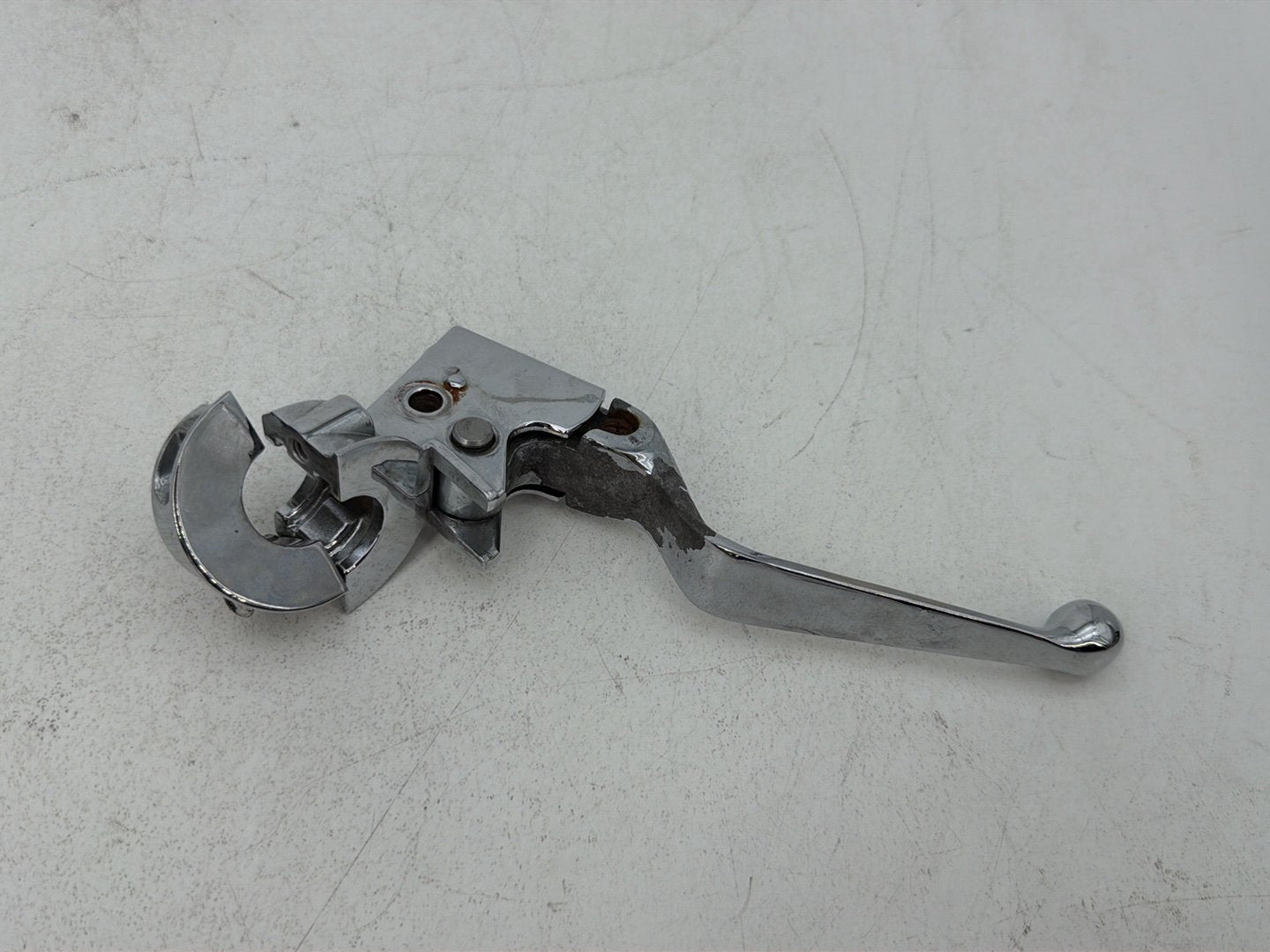 1984 - 1998 Harley-Davidson Touring Electra Glide Classic Front Left Hand Clutch Control Lever 38608-82B