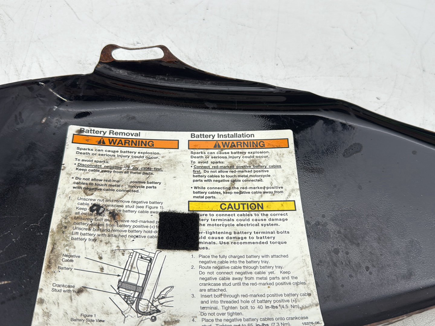2004 - 2013 Harley-Davidson Sportster 1200 Custom Left Fairing Side Oil Tank Cover 66251-04