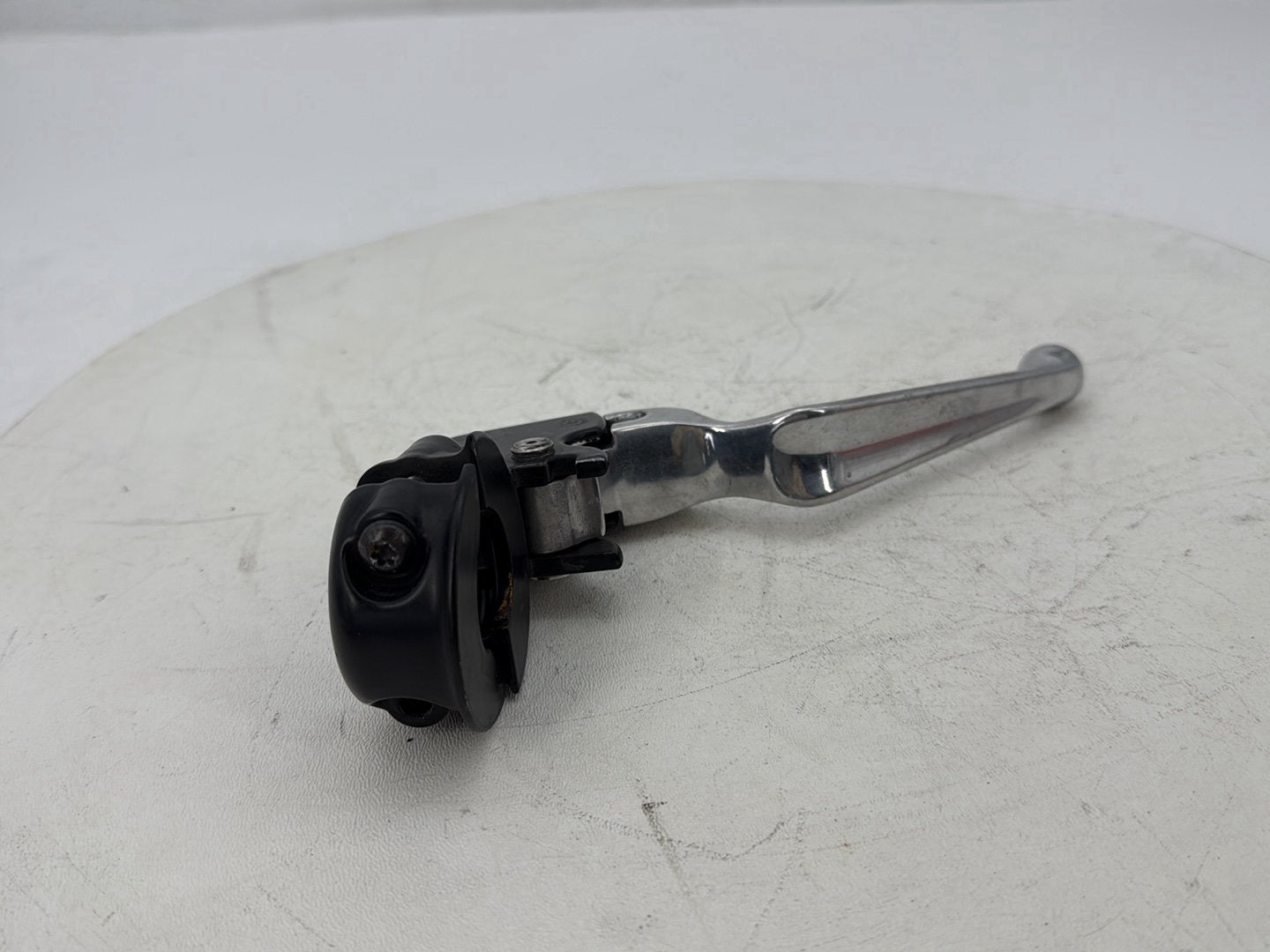 2012 Harley Dyna Fat Bob FXDF 103 OEM Front Left Hand Clutch Control Lever