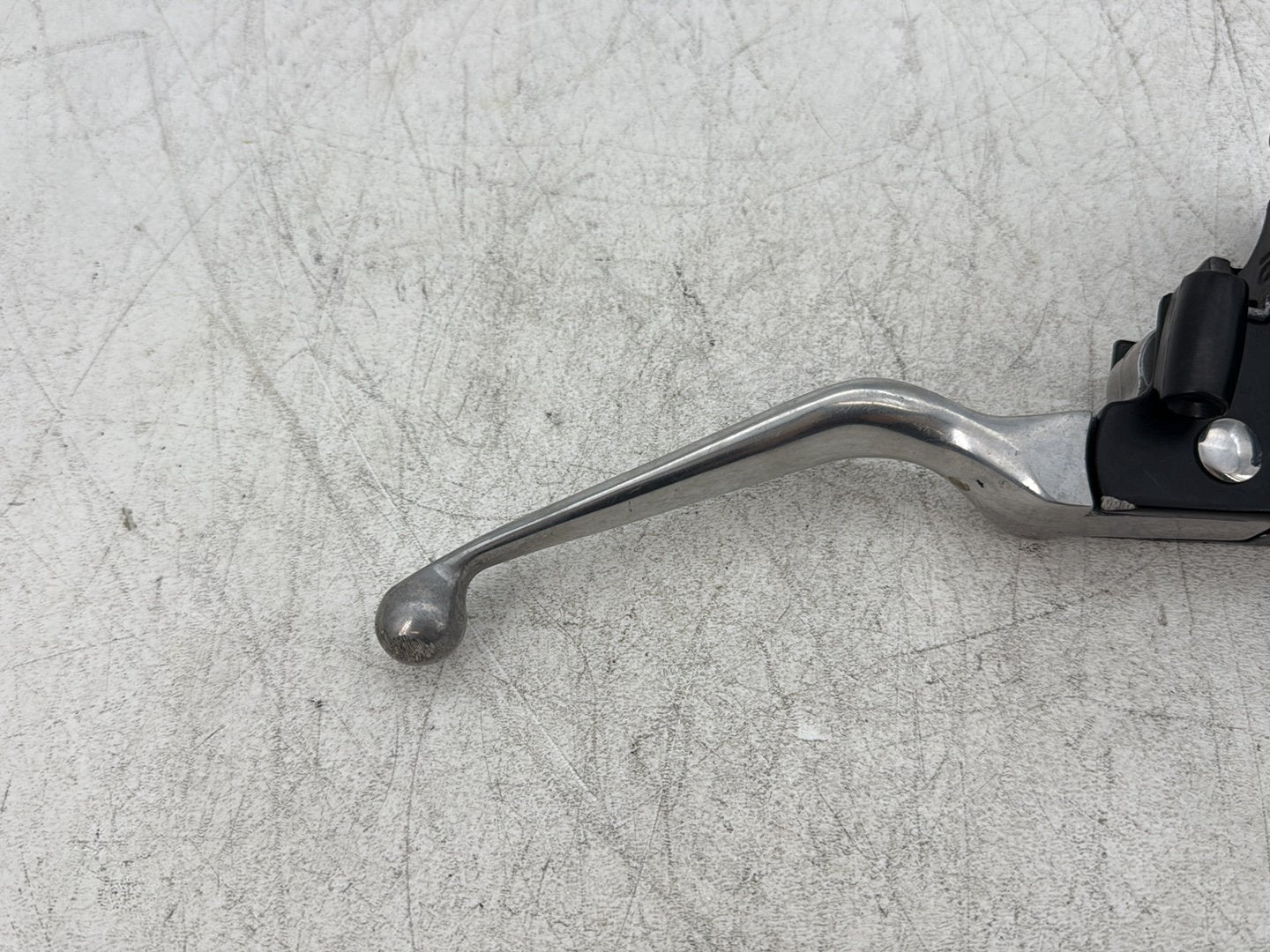 1995 Harley Road King Touring FLHR OEM Front Right Brake Lever Master Cylinder