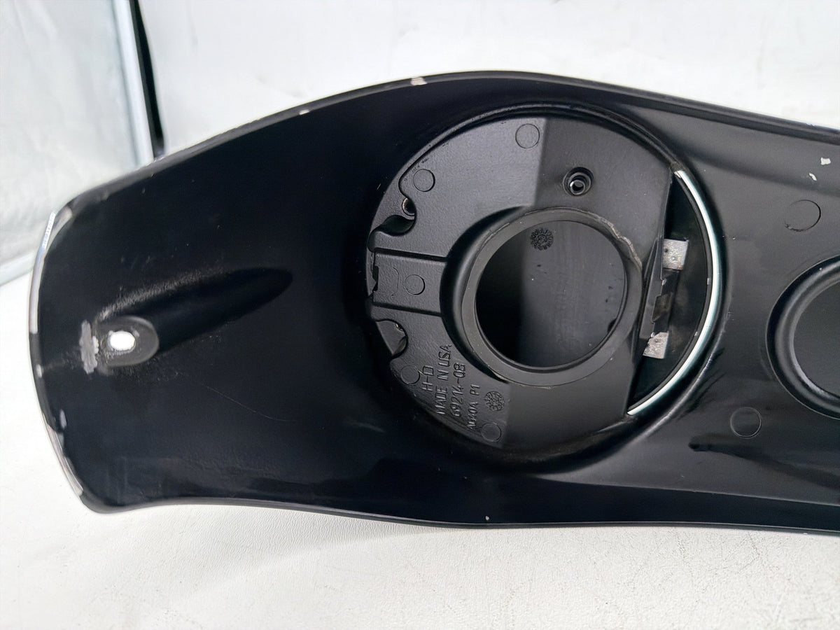 2010 Harley Street Glide Touring FLHX OEM Fuel Gas Tank Dash Console NOKey