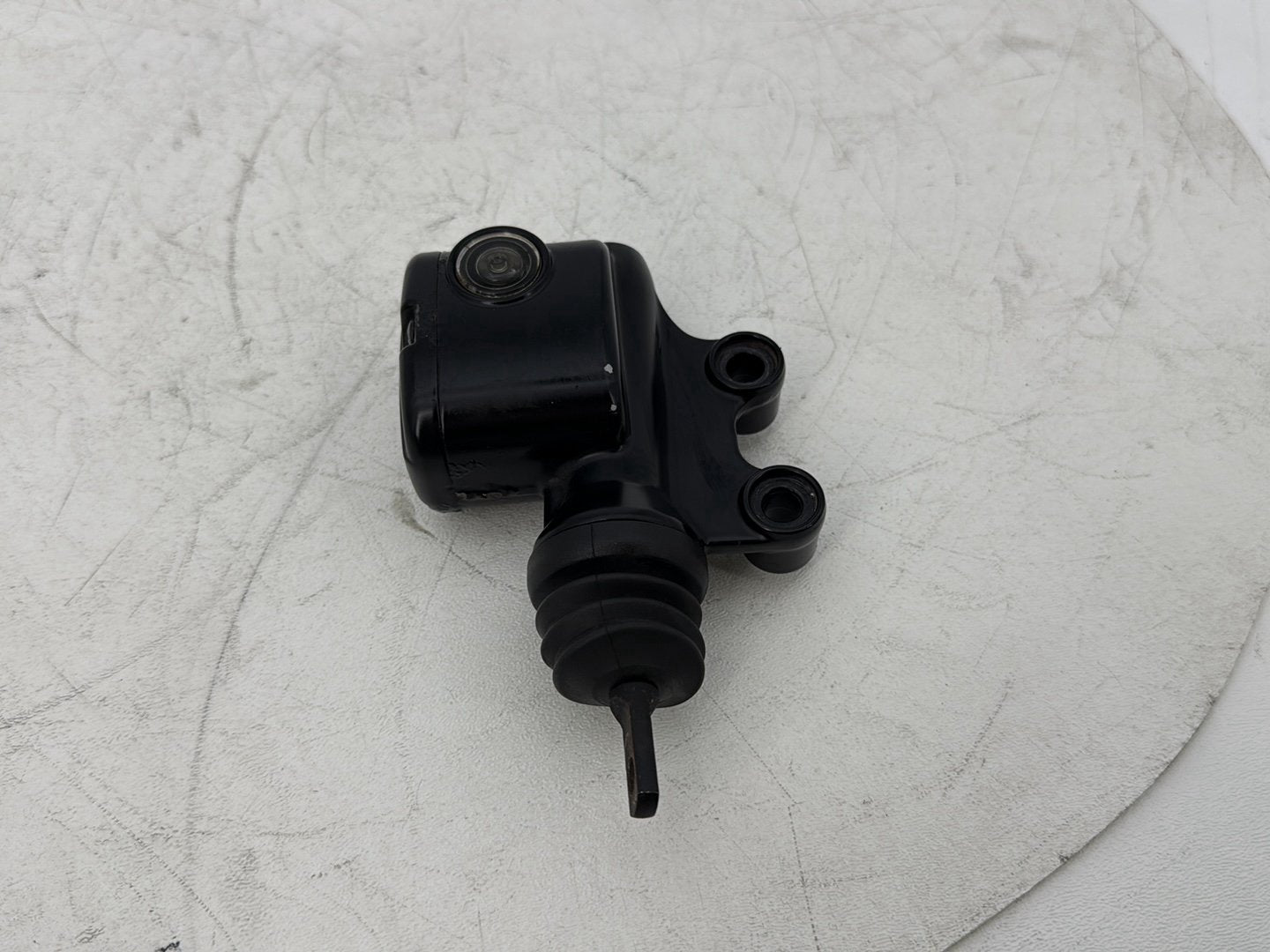 2007 - 2016 Harley-Davidson Touring Electra Glide Ultra Rear Brake Master Cylinder Reservoir