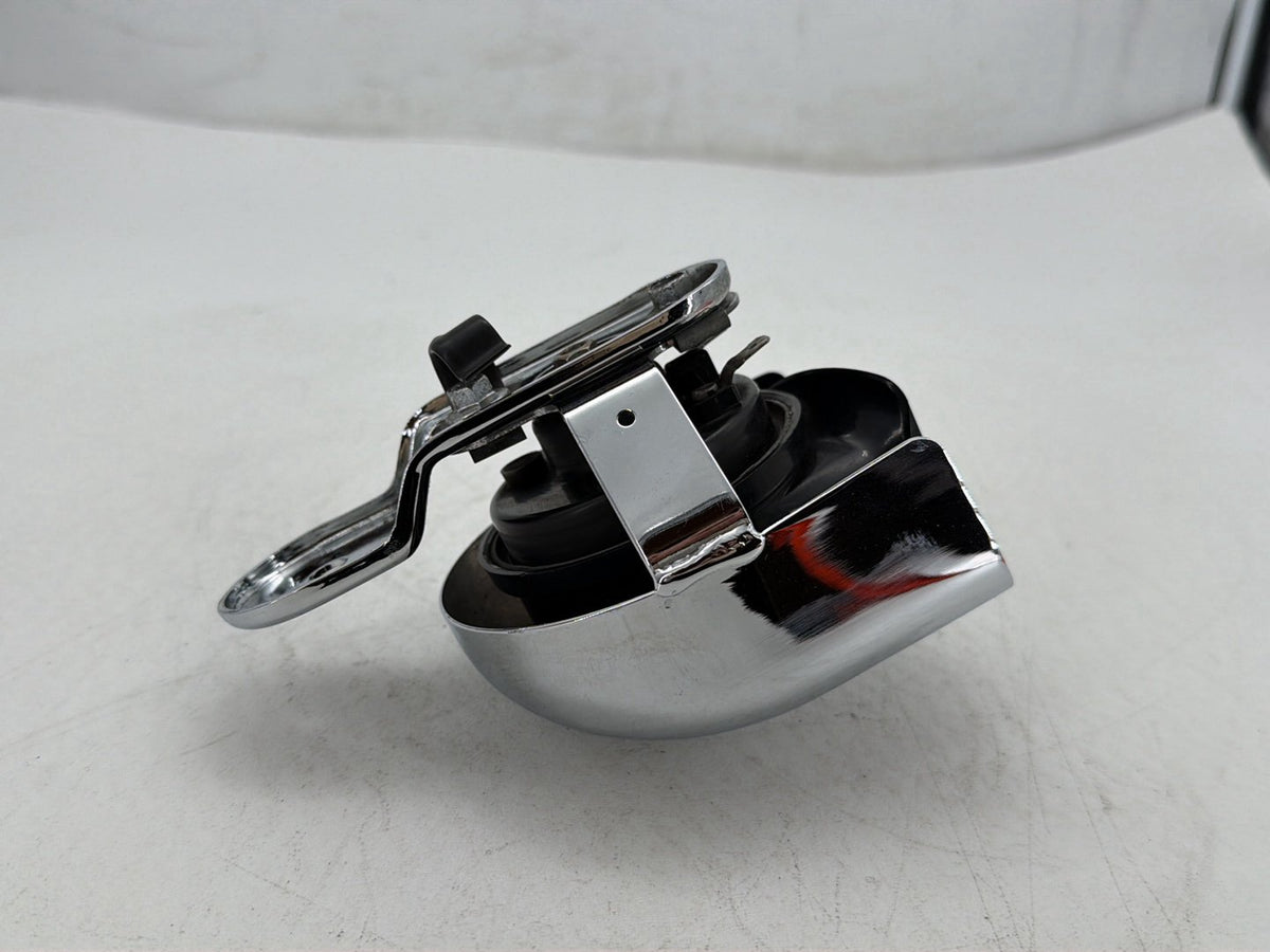 2007 Harley Dyna Street Bob FXDBI OEM Horn Signal Klaxon Chrome Cover