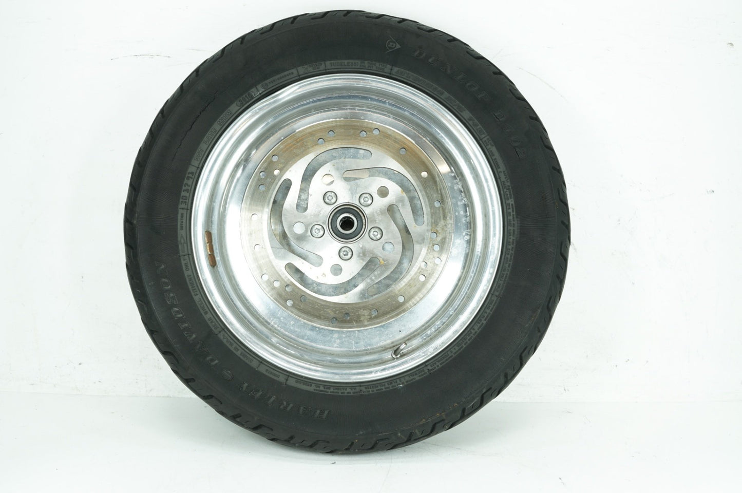 1999 - 2006 Harley-Davidson Dyna Low Rider Rear Wheel Rim Tire 41313-04