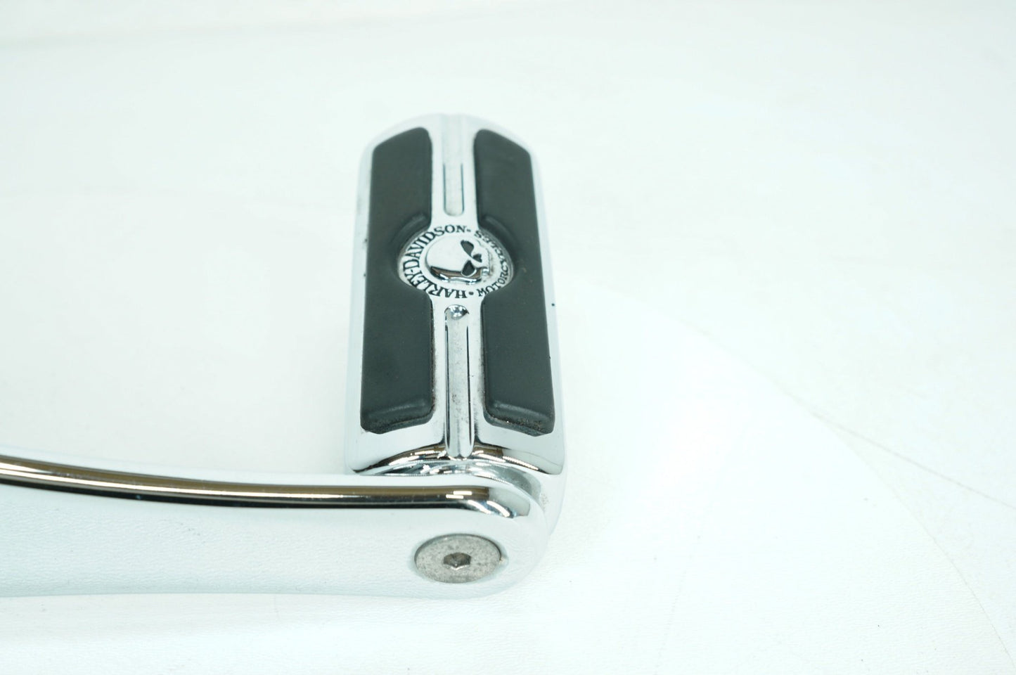 2008 - 2016 Harley-Davidson Touring Electra Glide Ultra Rear Passenger 1 Foot Peg Step Rest 54157-10